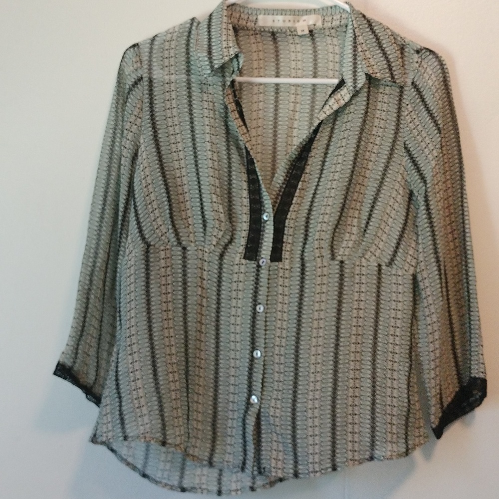 Studio M button up 3/4 sleeves top size M silk